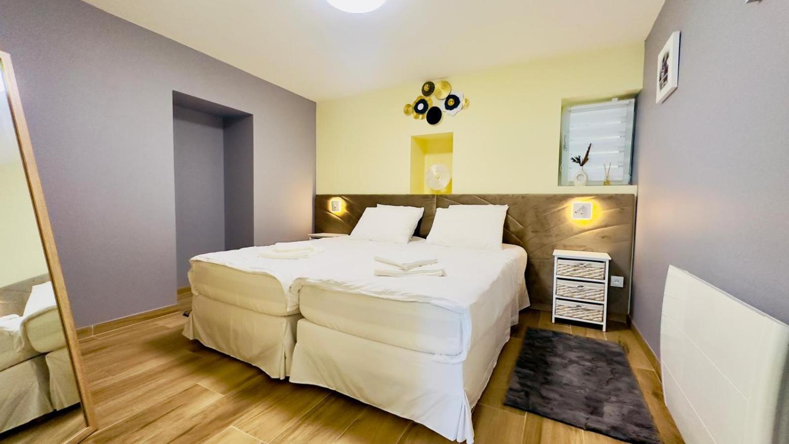 Appartement Cosy A Réminiac Kültér fotó